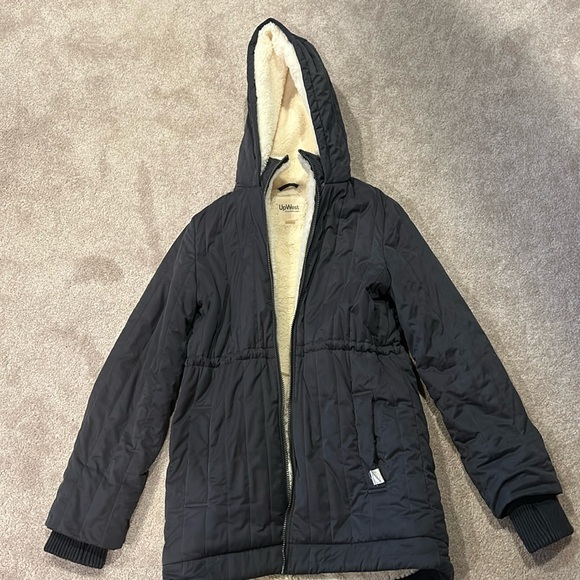 UpWest  Thick Sherpa Puffer Jacket with hood-zipper and pockets - XS - Picture 1 of 3